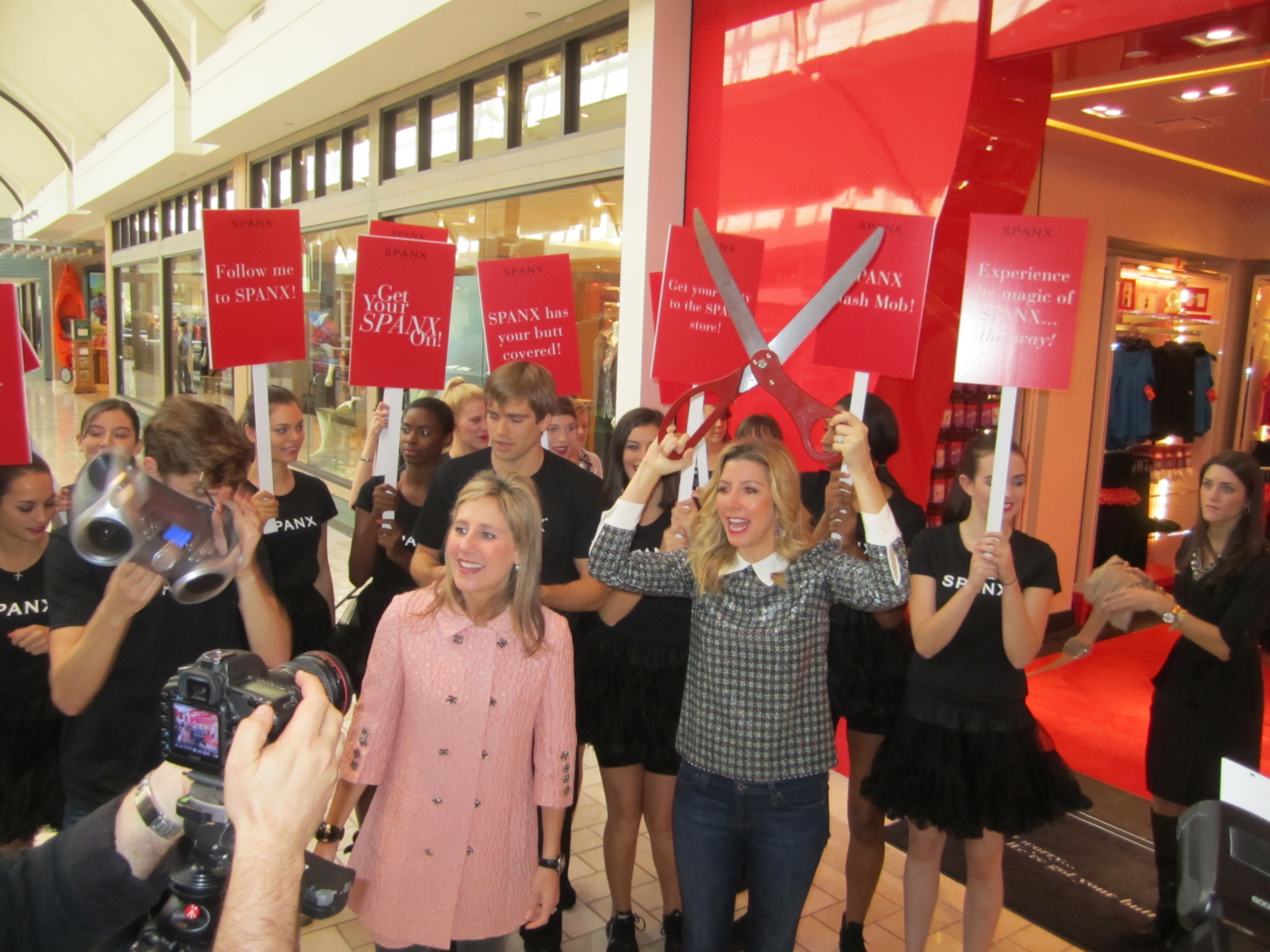 Spanx Opens First Ever Retail Store in Tyson’s Galleria