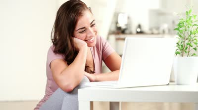 DC Women Found Most Approachable Online