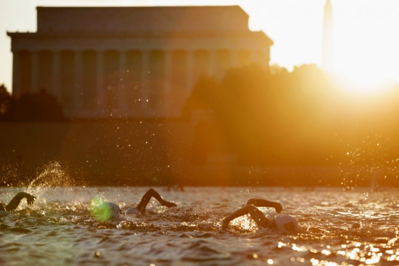 DC-Swimmers-Monument