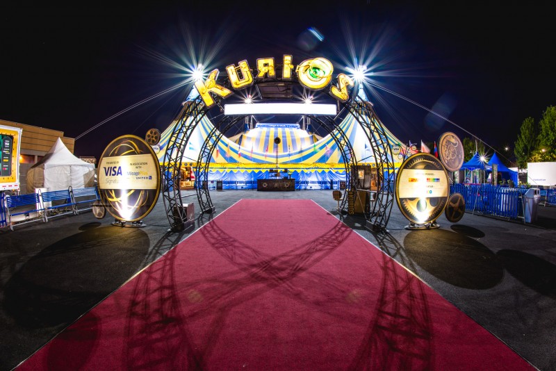 072116_Kurios Opening Night_896_F