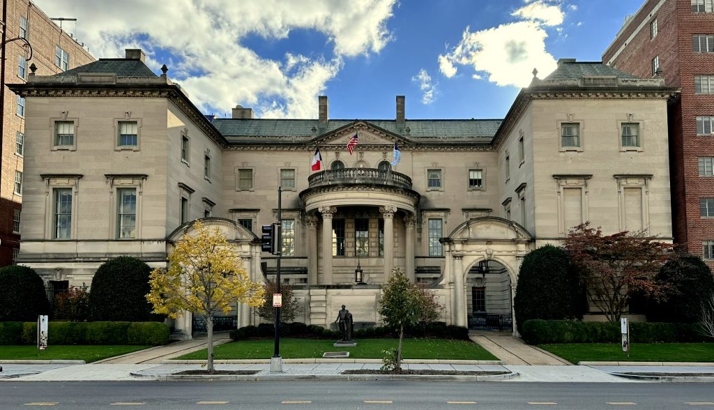 Larz_Anderson_House_-_Society_of_the_Cincinatti