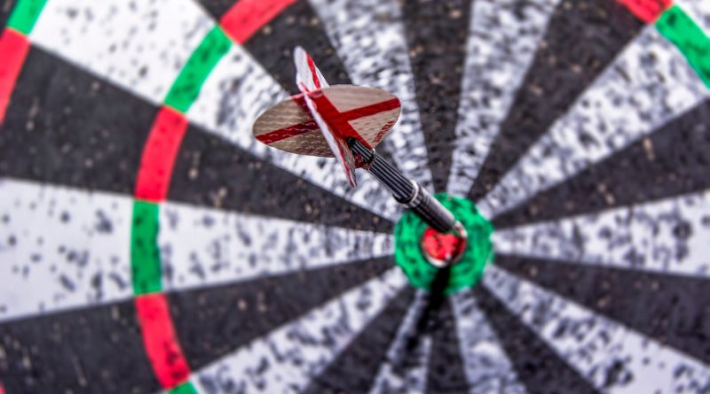 inner-bullseye-on-a-dart-board