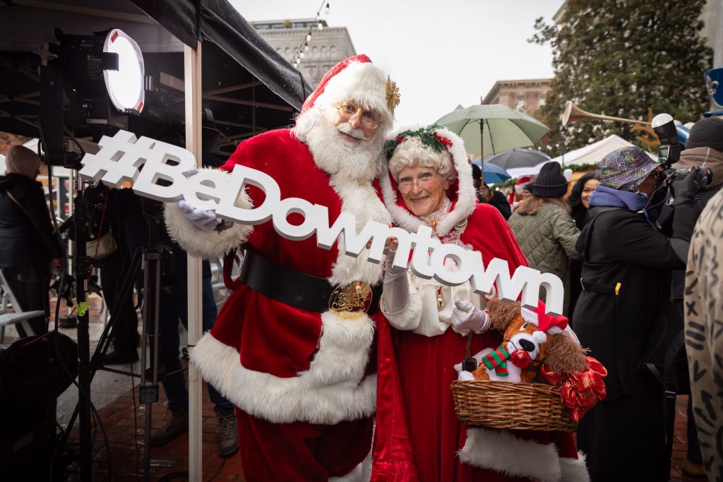 2024-11 DowntownDC | Holiday Market
